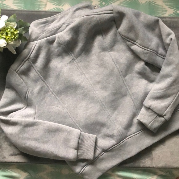 LIKE NEW- Sz XL Gray Polyester Biker Jacket - Picture 3 of 4